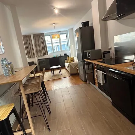 Διαμέρισμα Grand Avec Patio A 14eme *