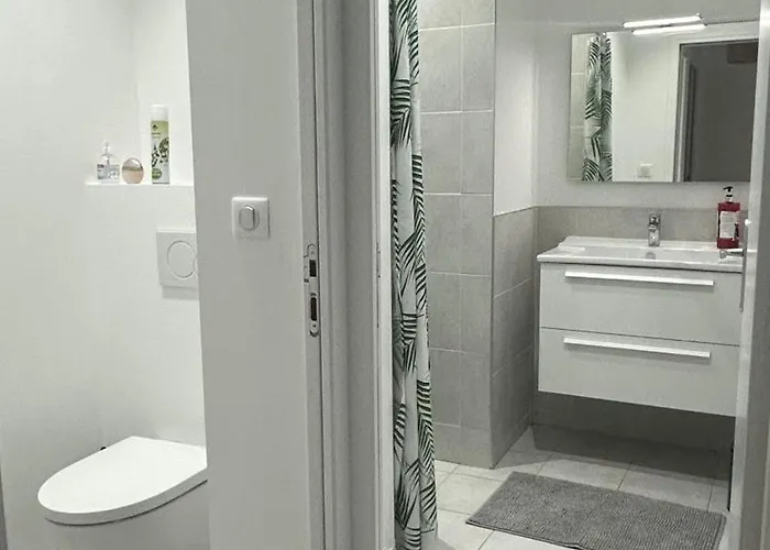 Apartamento Grand Avec Patio à 14ème *