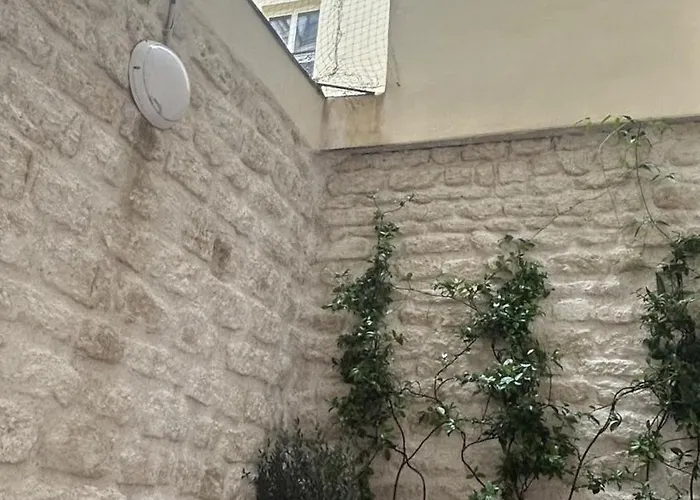 Apartamento Grand Avec Patio à 14ème