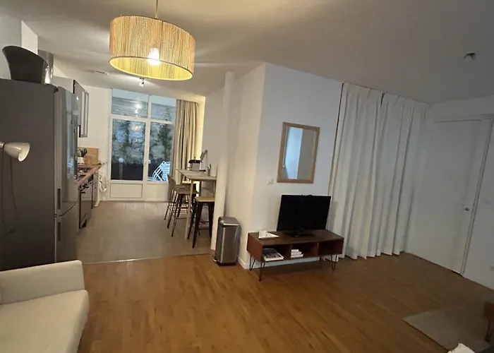 Grand Avec Patio à 14ème *