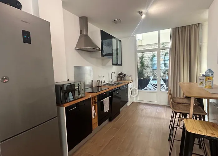 Apartamento Grand Avec Patio à 14ème Paris